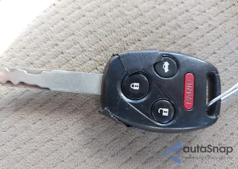 2011 Honda Accord 3.5 Ex z USA, uszkodzony, nr VIN 1HGCP3F70BA022027